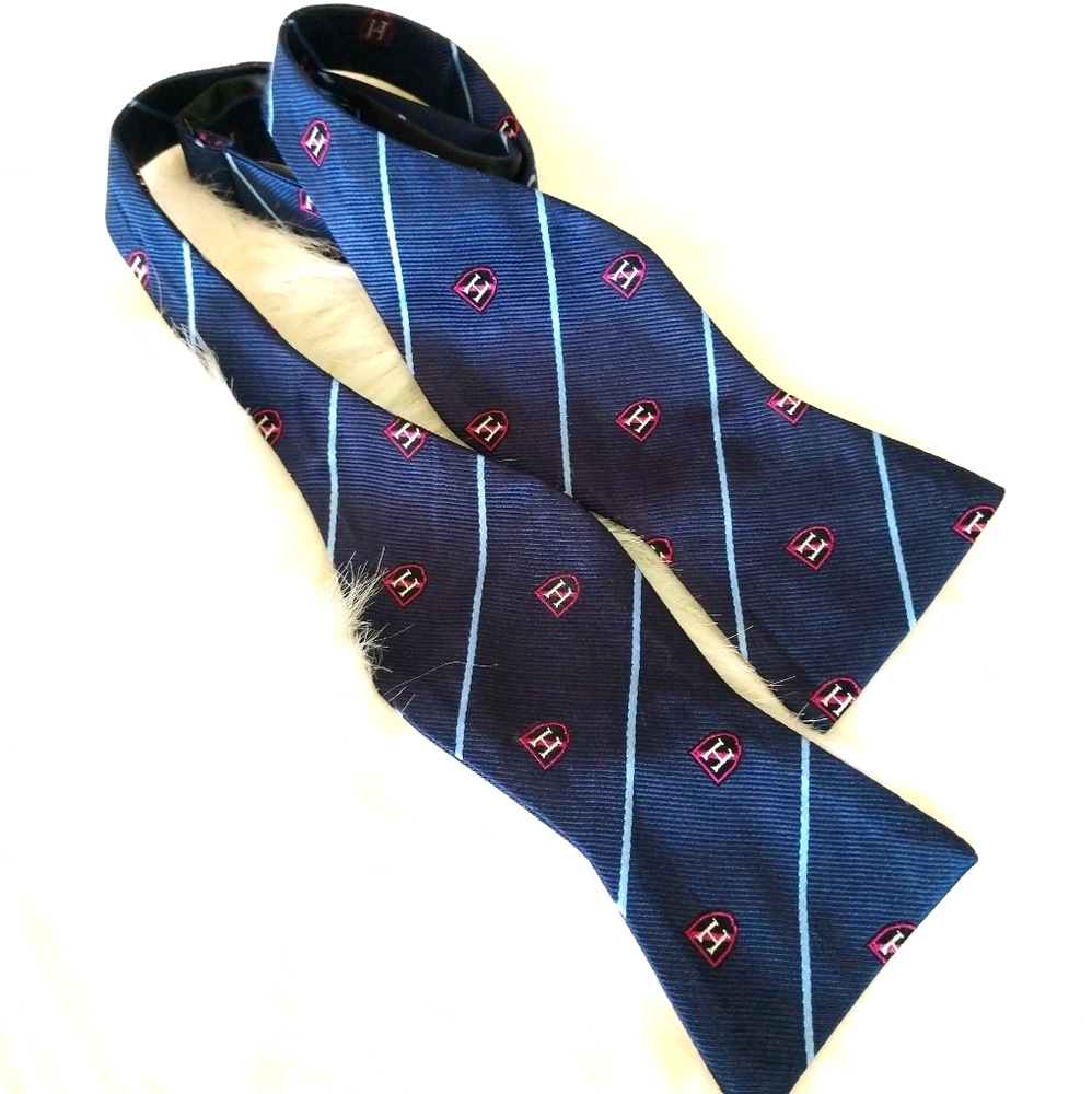 Tommy Hilfiger Bowtie